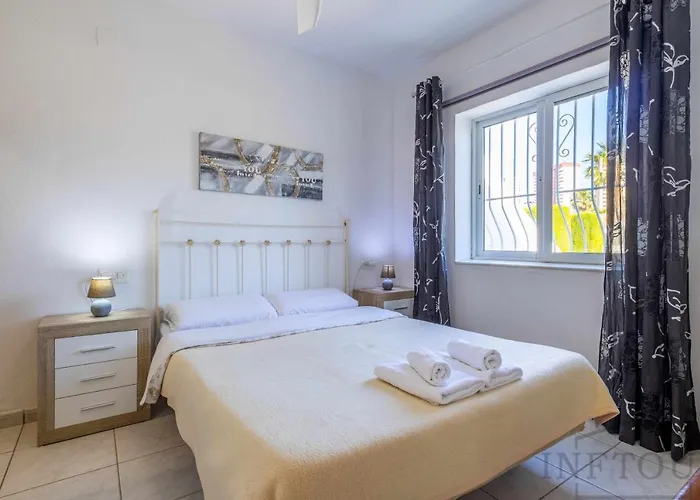 Inftour La Vina Apartment