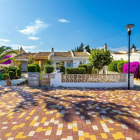 Apartament Inftour La Vina *